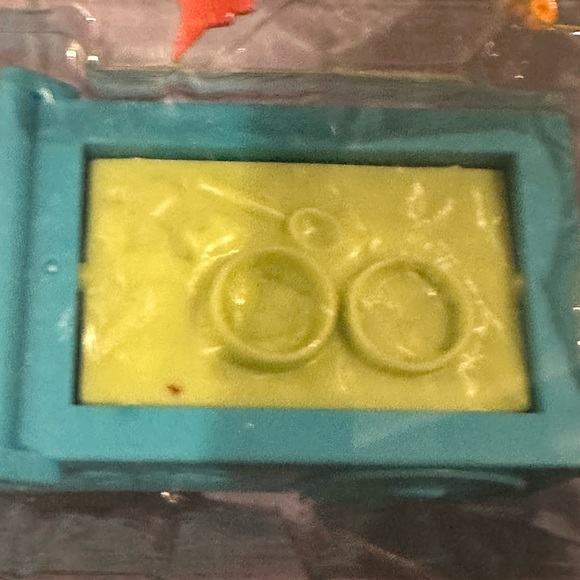 Disney - Picture 5 of 11